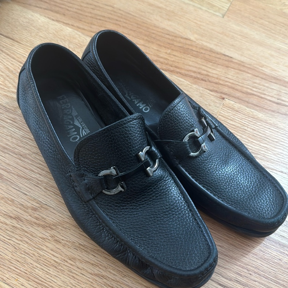 Ferragamo leather loafers size 9